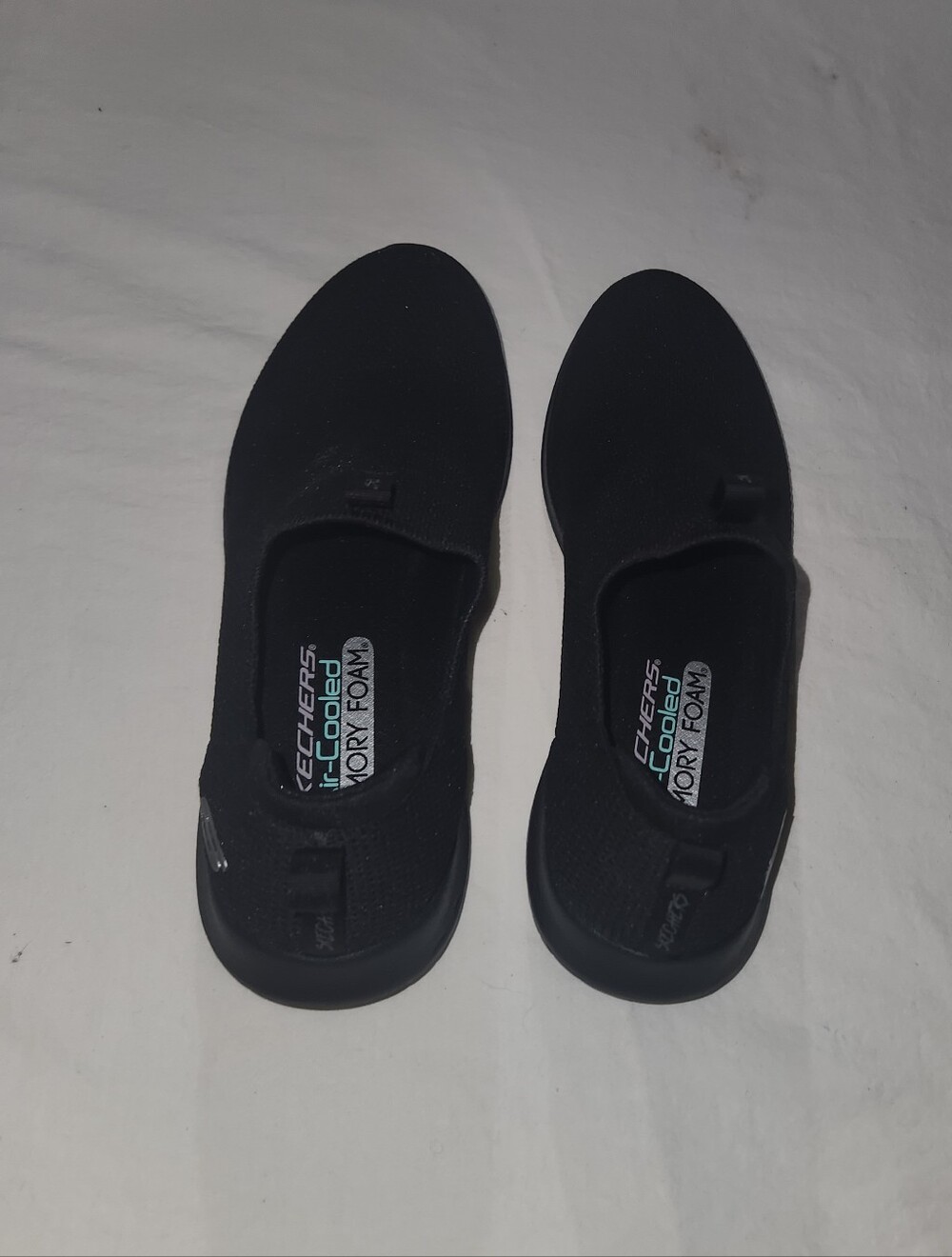 Triple Black Skechers Slip-On Knit Sneakers With Memory Foam Size 8.5 - Picture 6 of 9